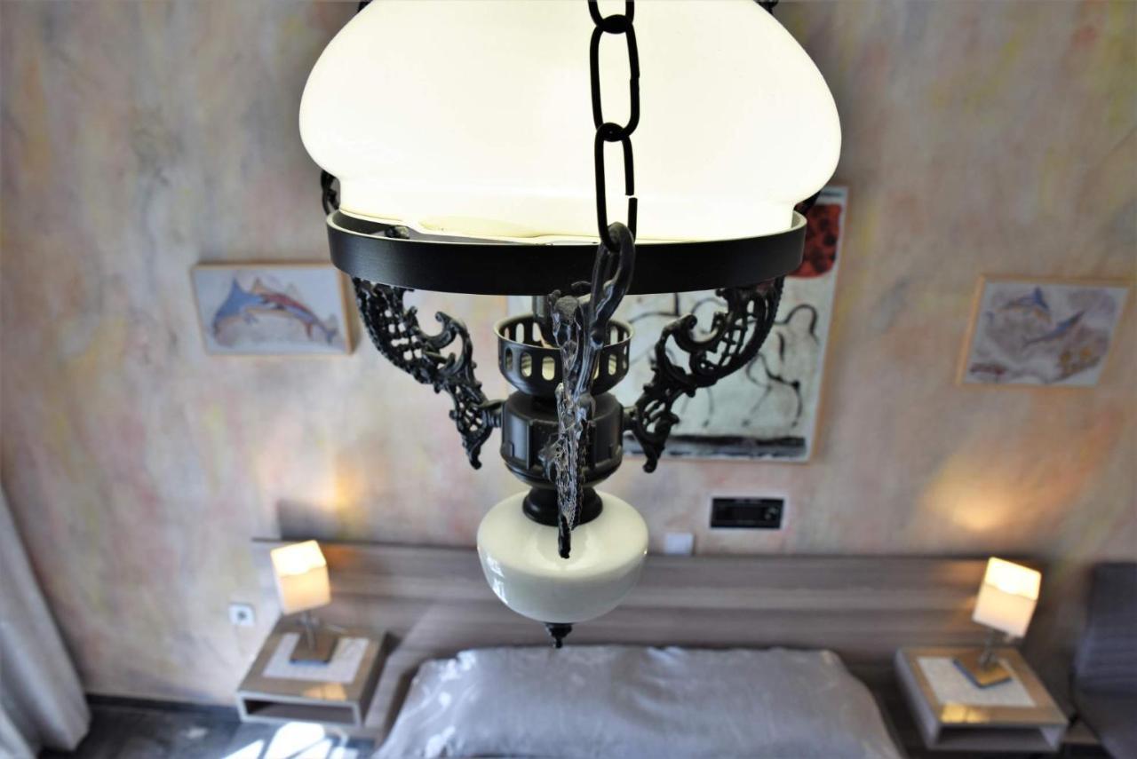 Hotel Koralli Kamári Zewnętrze zdjęcie