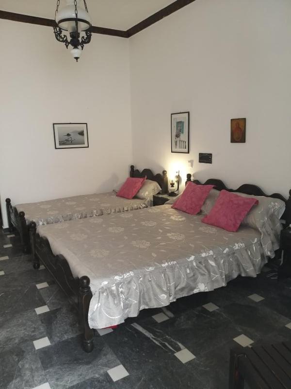 Hotel Koralli Kamári Zewnętrze zdjęcie