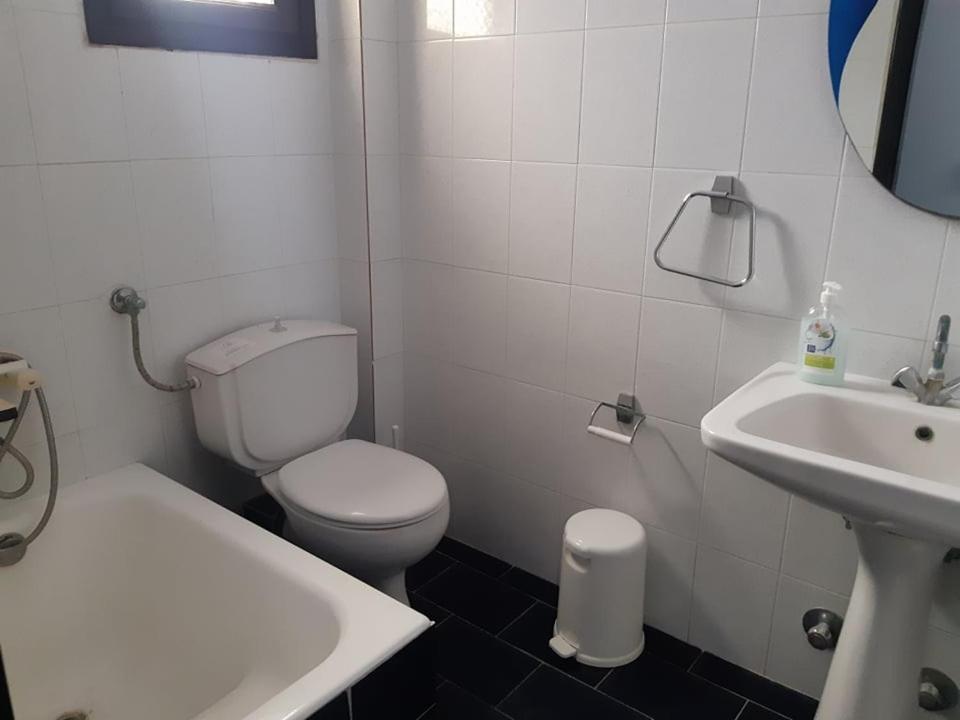 Hotel Koralli Kamári Zewnętrze zdjęcie