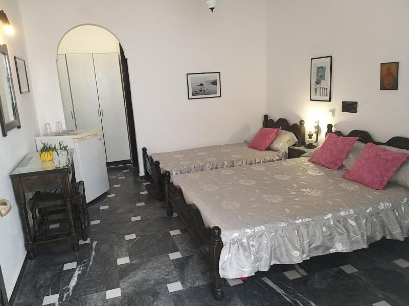 Hotel Koralli Kamári Zewnętrze zdjęcie